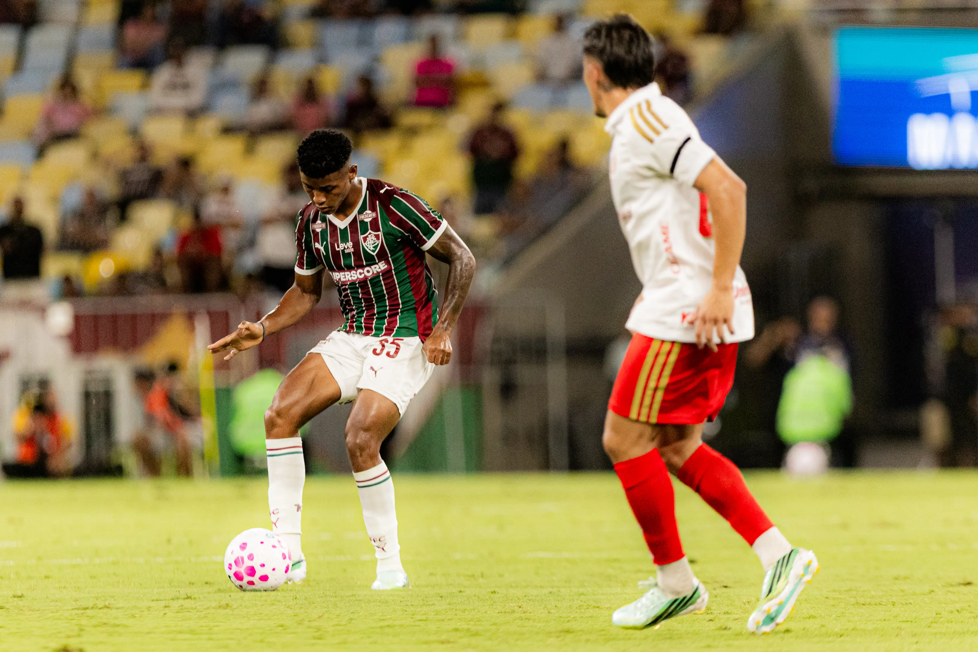 Veja fotos do duelo entre Fluminense e Inter pelo Brasileirão