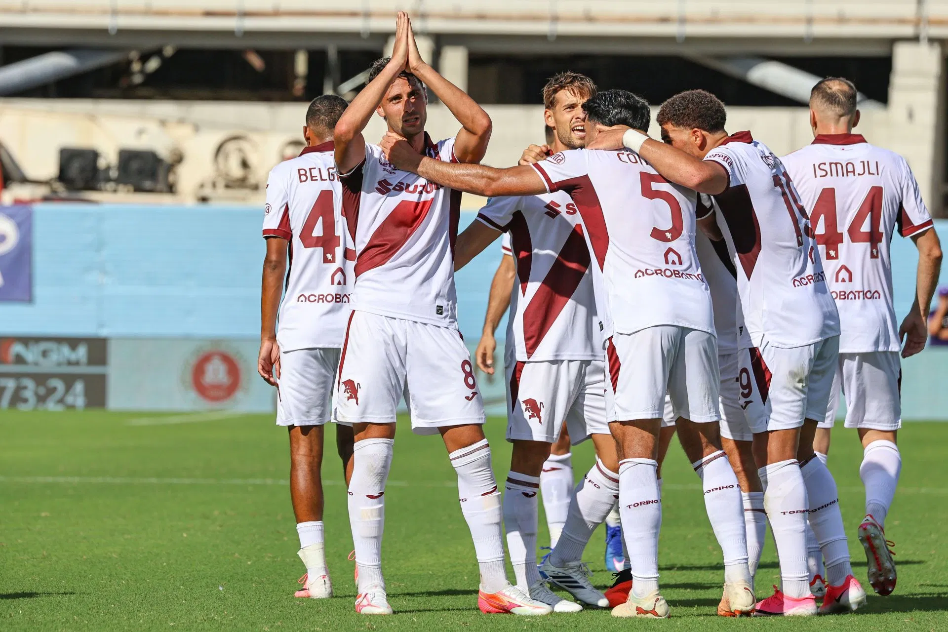 Torino bate o Monza em jogo de cinco gols e sobe na tabela do Italiano