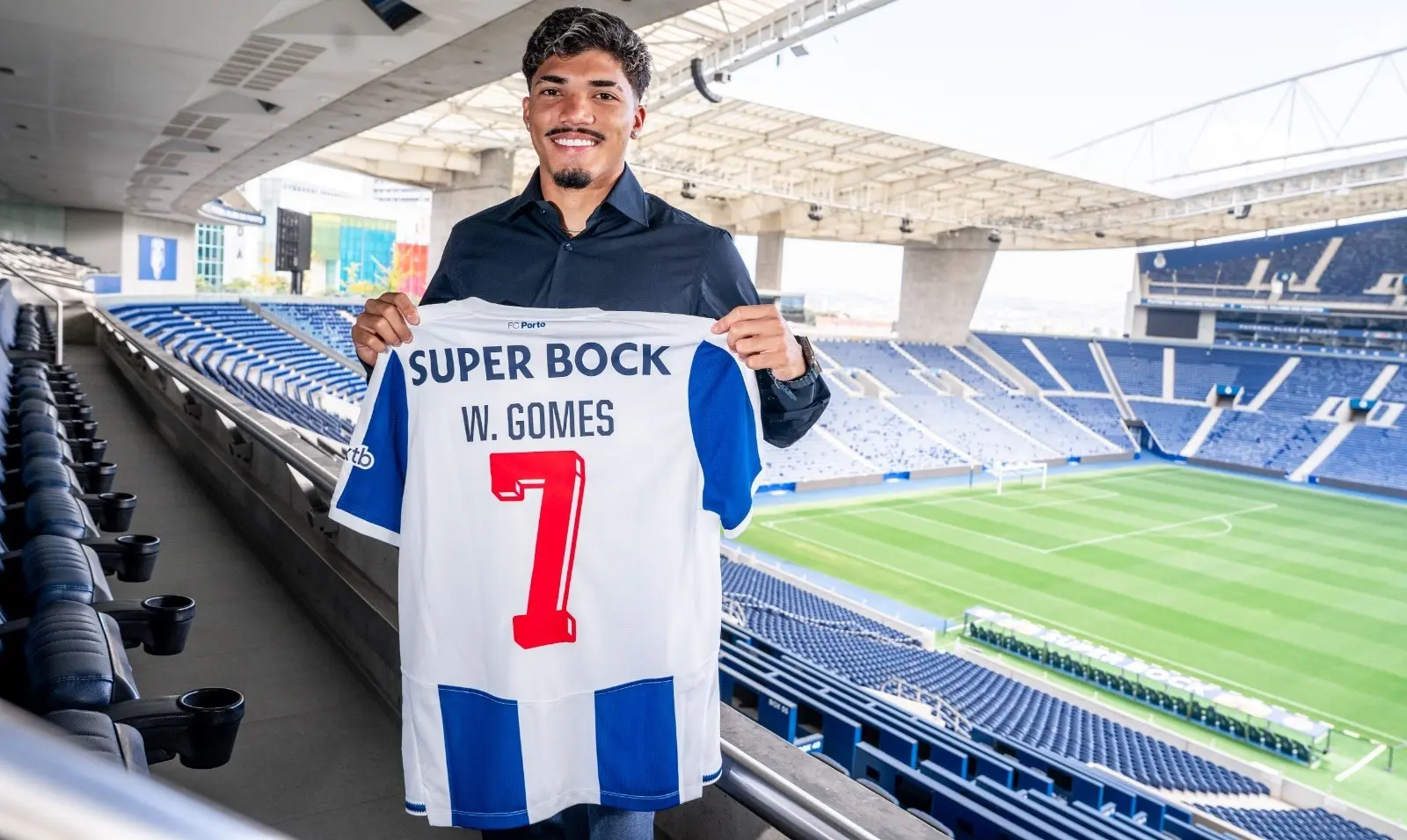 Ex-São Paulo, William Gomes renova com o Porto até 2031