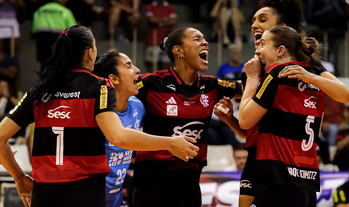 Sesc-Flamengo domina Paulistano Barueri e estreia com vitória na Superliga