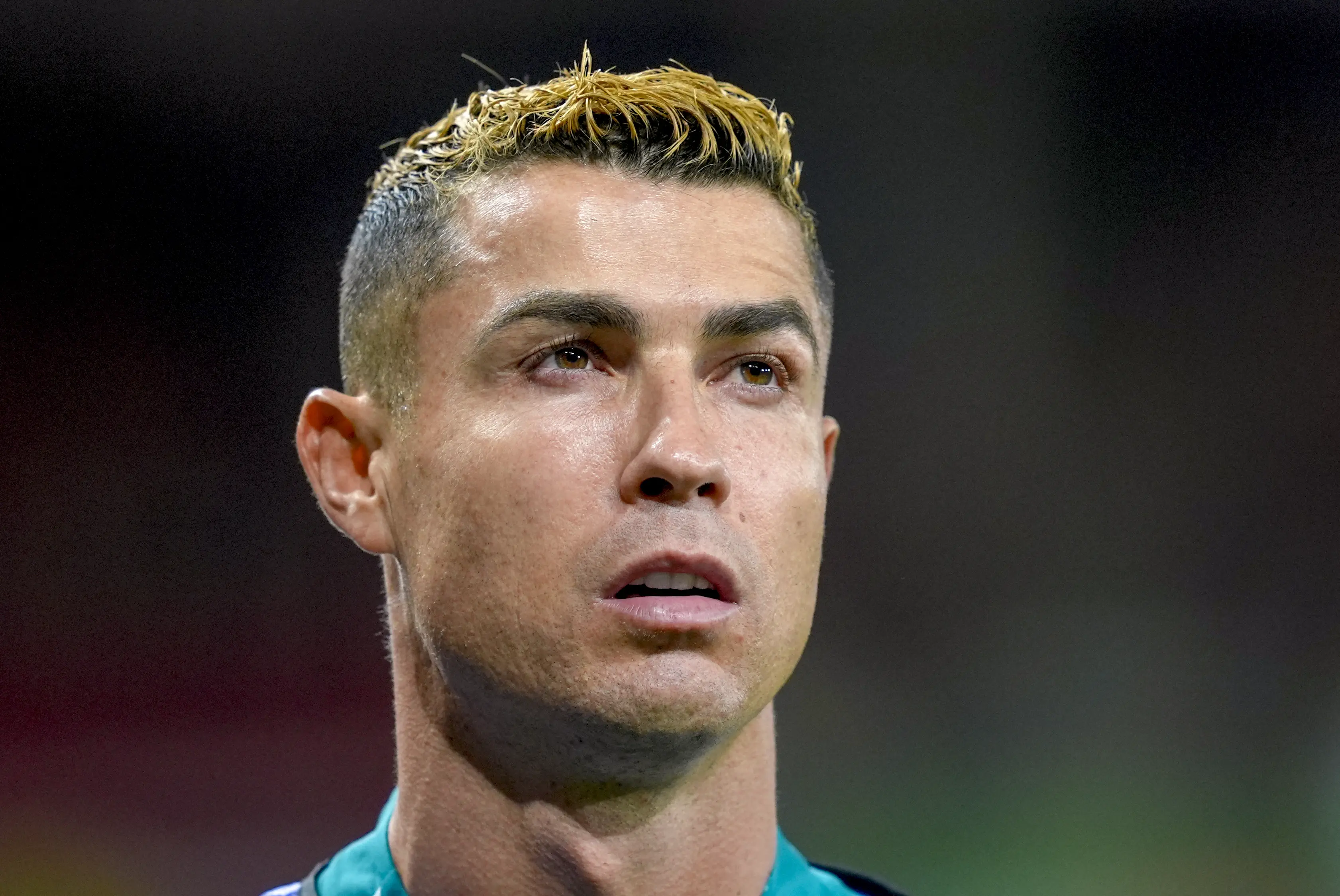 Lisboa amanhece com protestos a favor de Cristiano Ronaldo