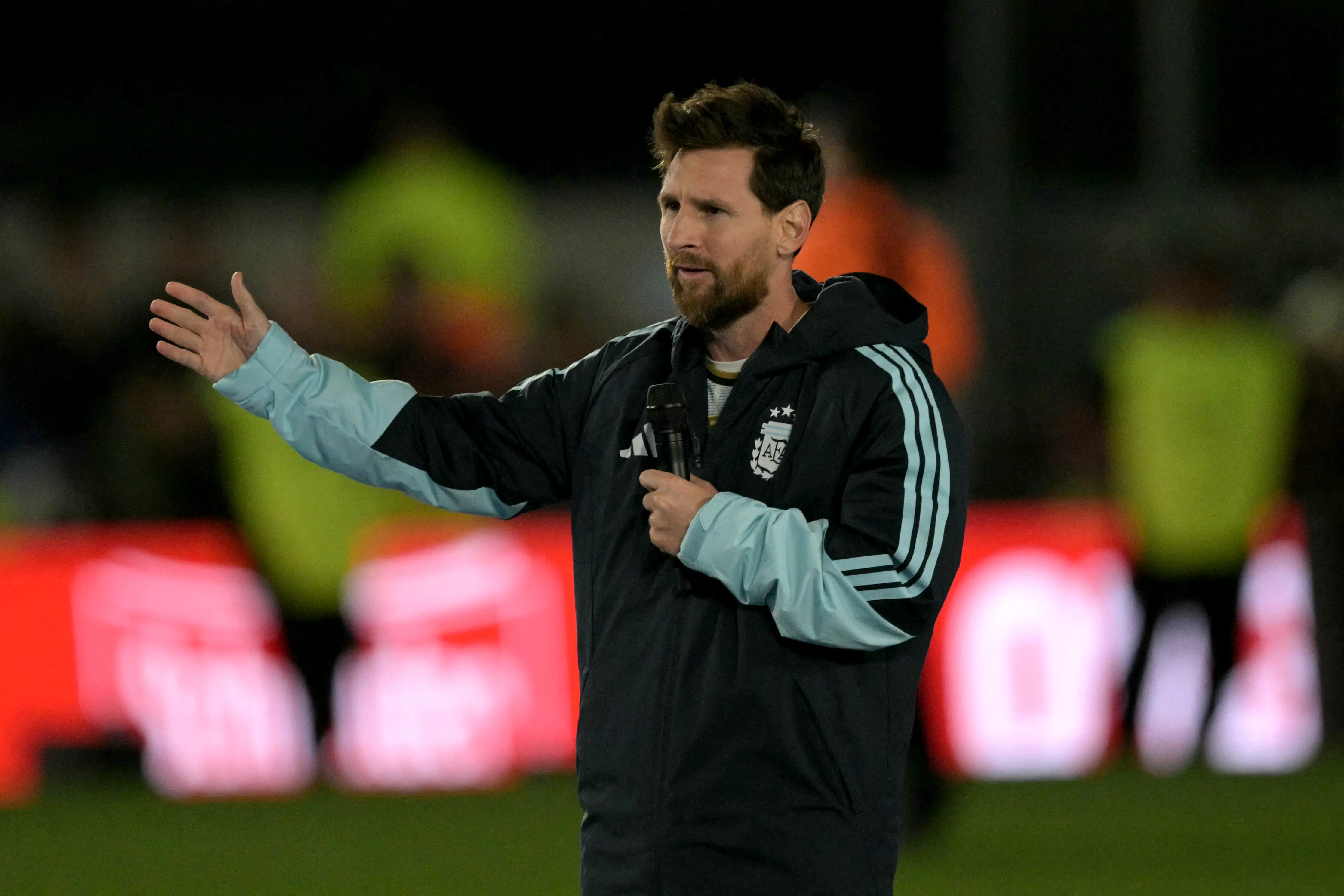 Messi se emociona ao lembrar do pai e dá adeus à seleção: “Dor muito grande”