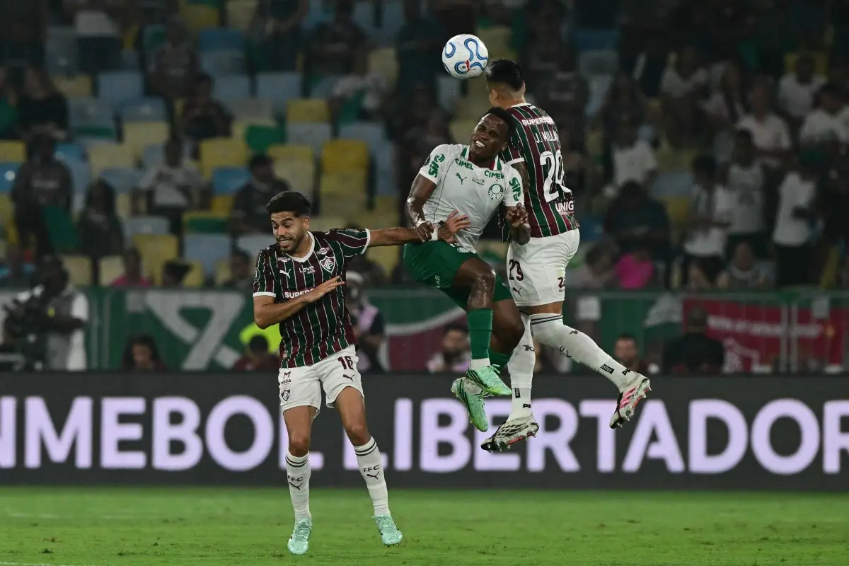 Ex-Fluminense, Arias rebate vaias após vitória do Palmeiras: “As pessoas têm amnésia”