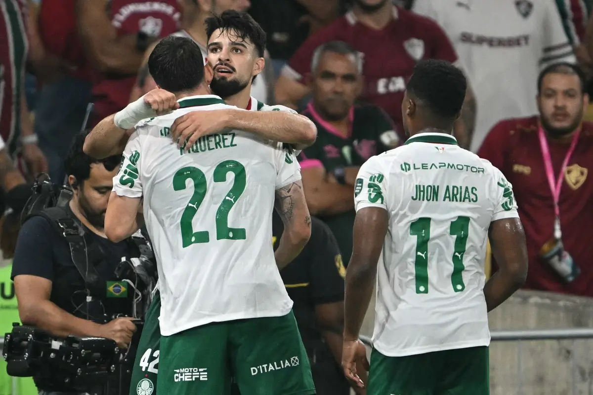 Copeiro, Palmeiras bate Fluminense no Maracanã e abre vantagem na semi