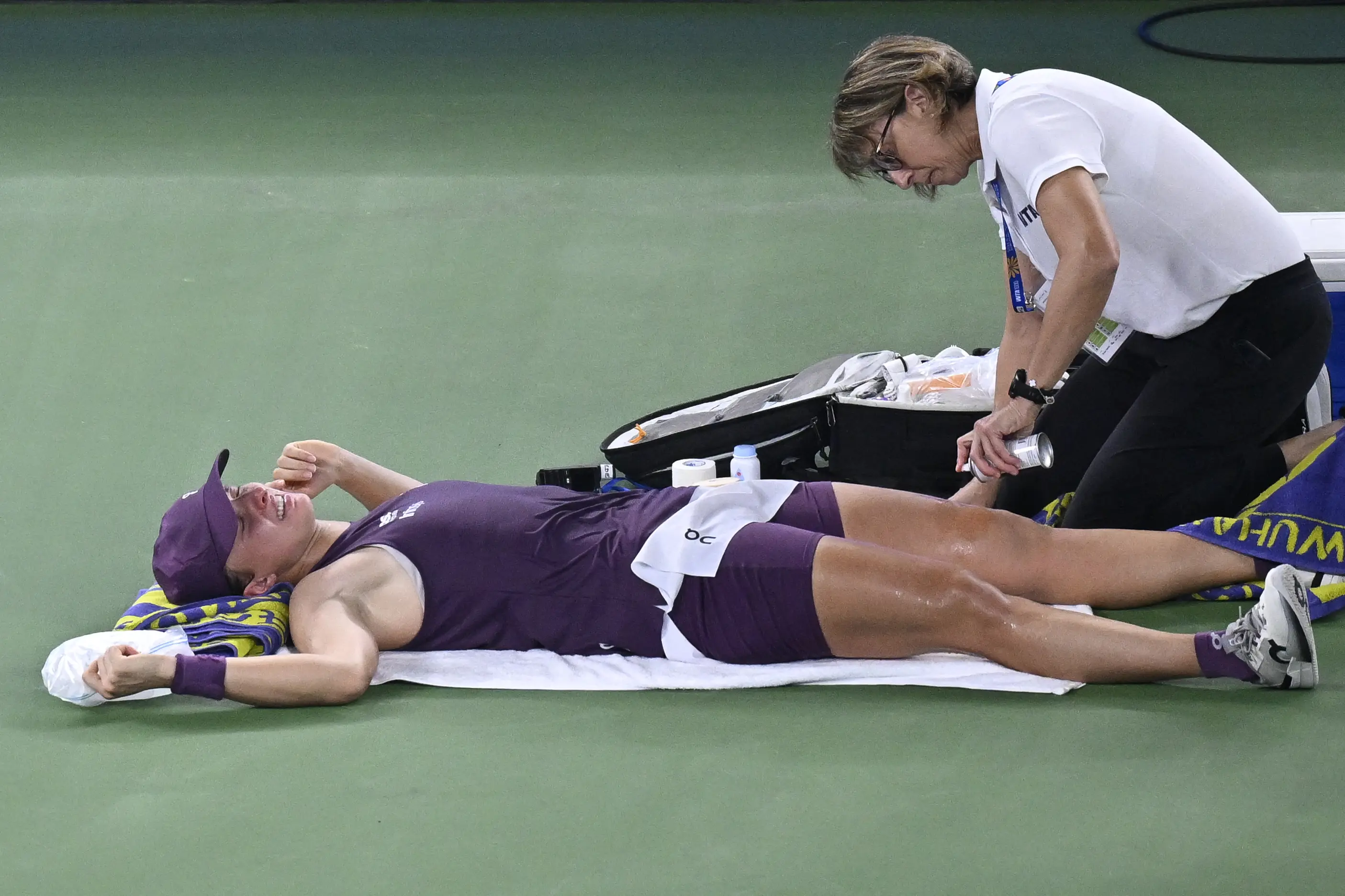 Swiatek desiste do WTA 500 de Ningbo por lesão e fica com vaga no Finals ameaçada