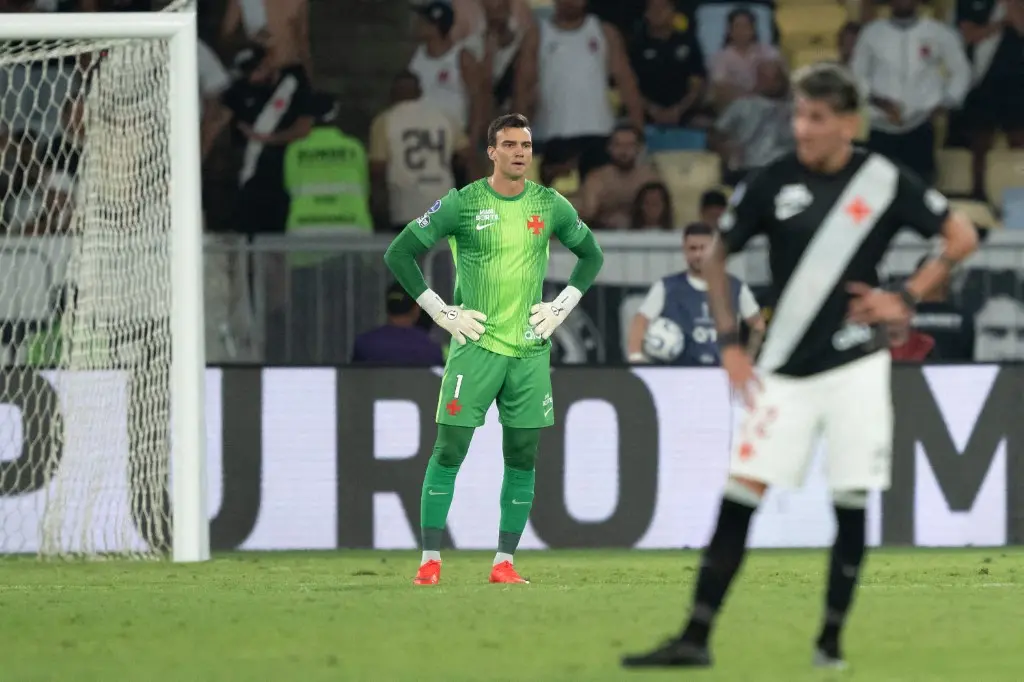 Léo Jardim falha, e Vasco perde do Boca na semifinal da Sul-Americana