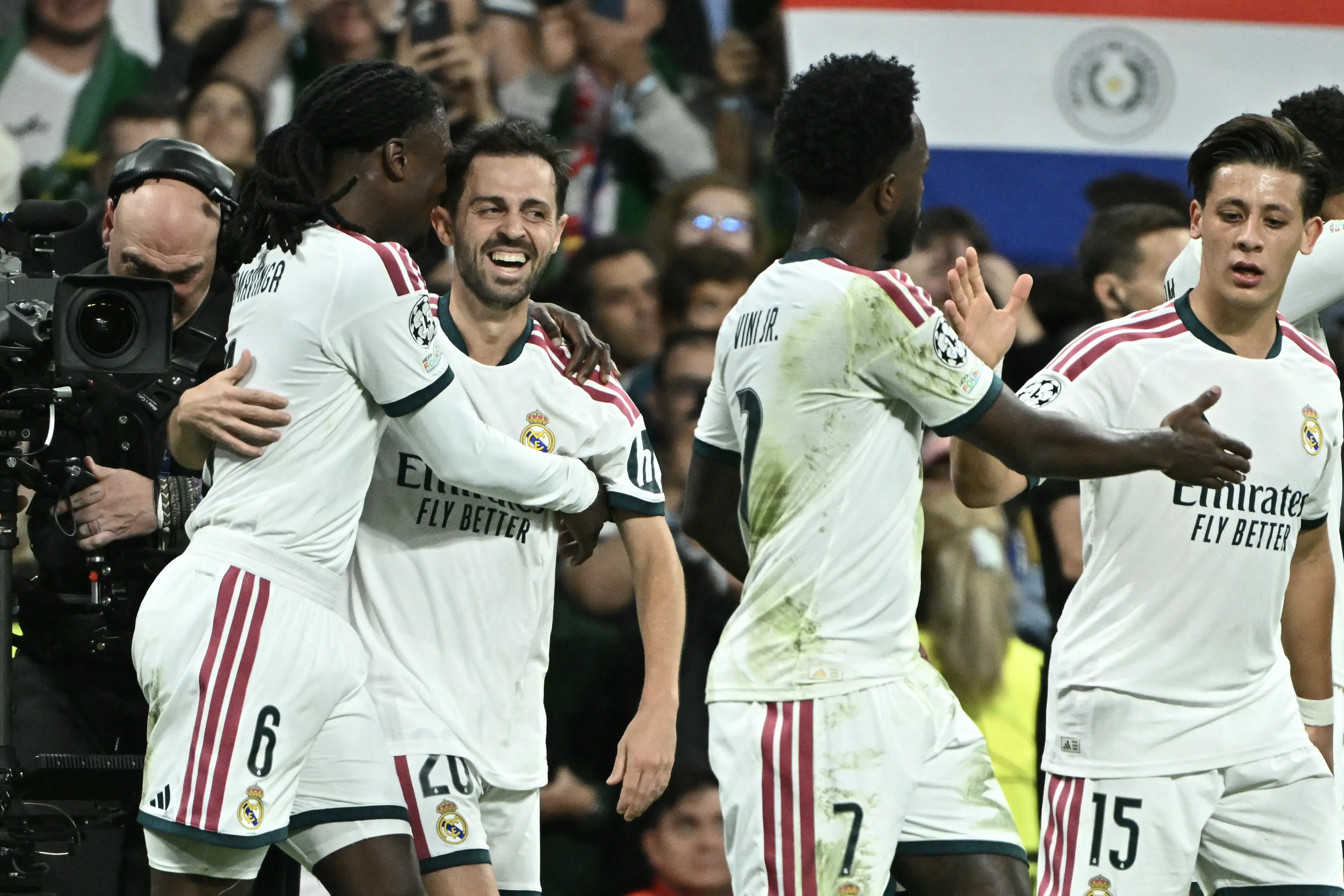 Real bate RB Leipzig com gol de Mbappé e segue 100% na Champions