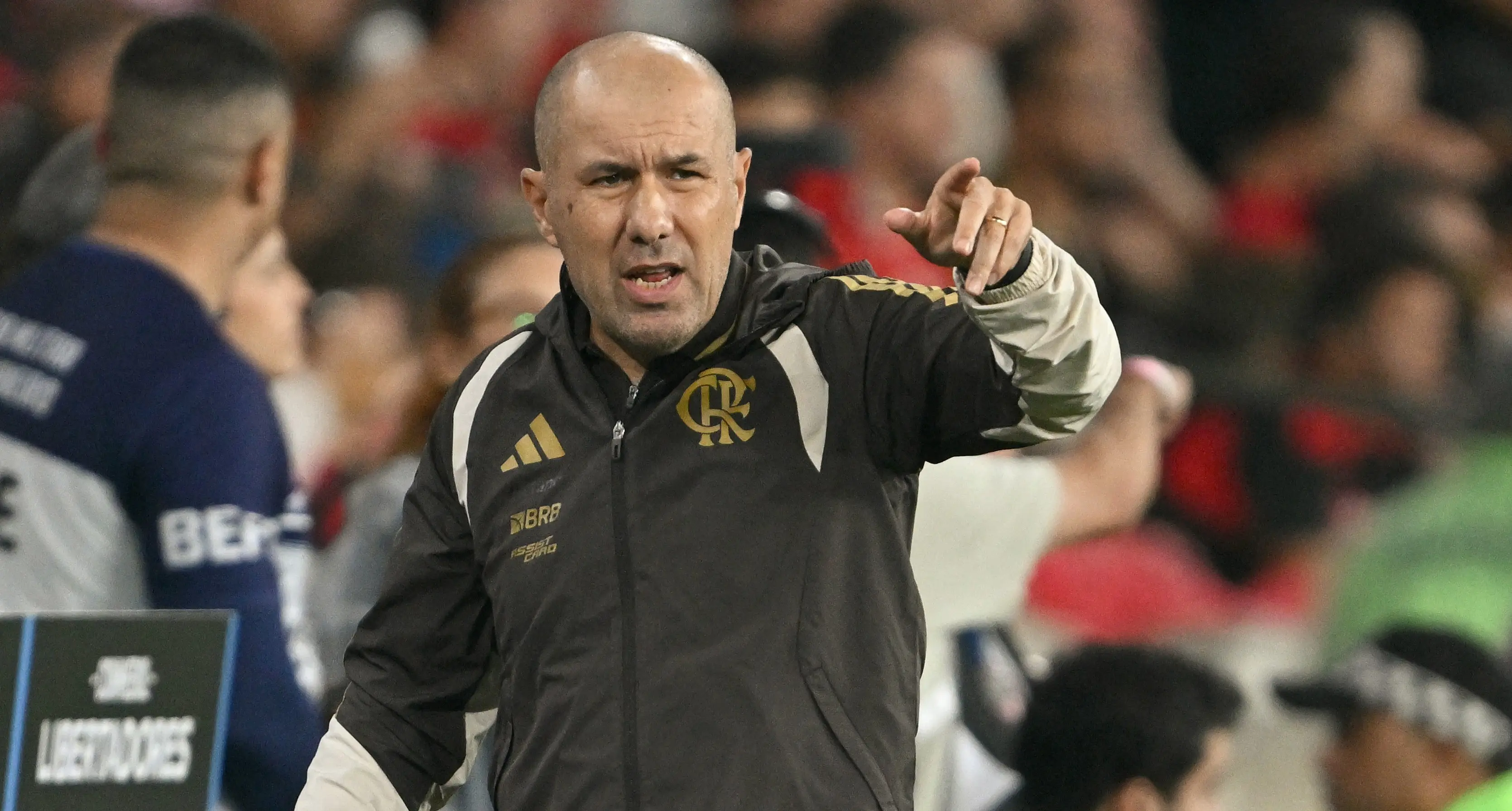 Jardim assume responsabilidade por queda do Flamengo e diz: “Não fugi”