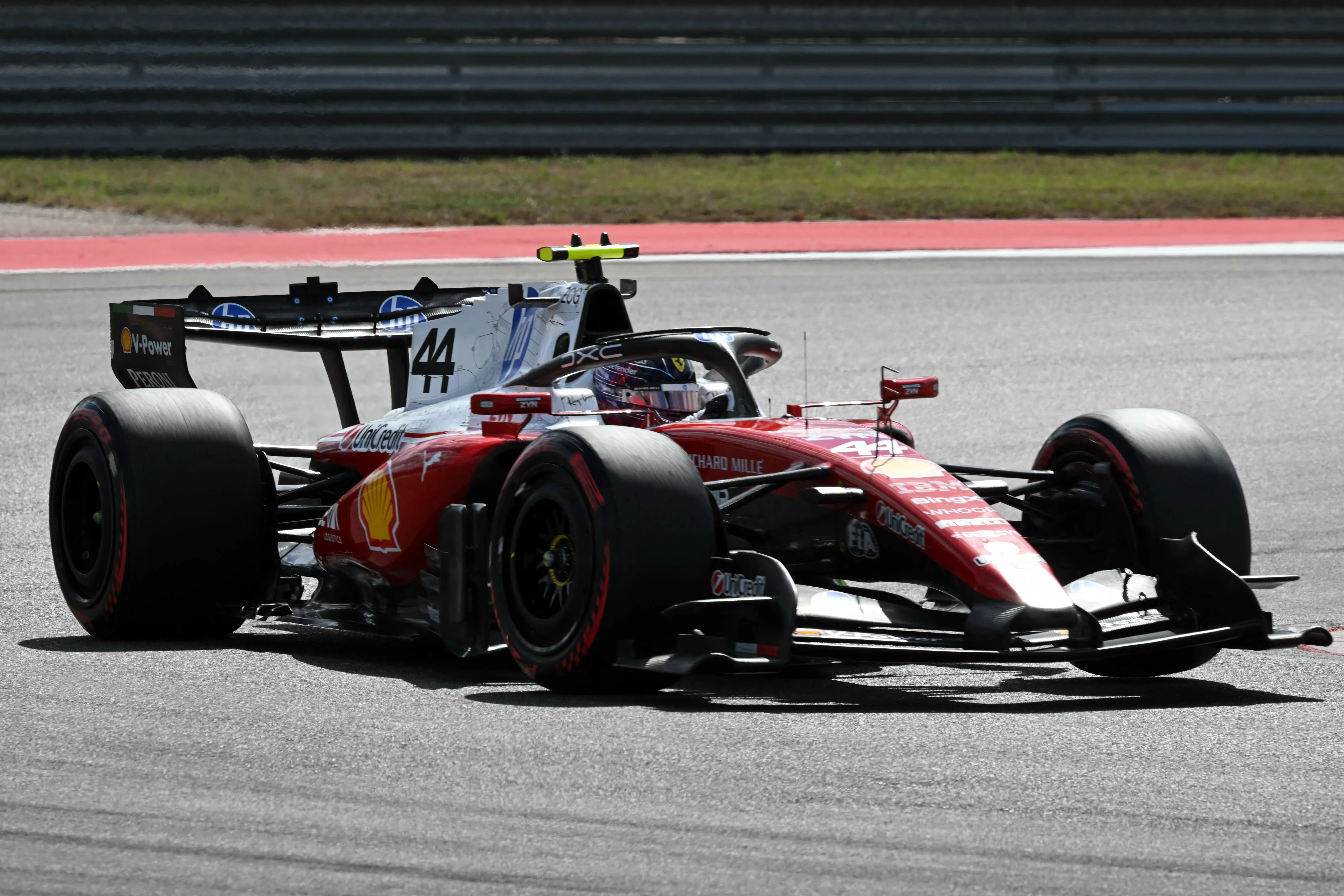Hamilton lidera último treino livre para o GP dos EUA; Bortoleto termina em 13º