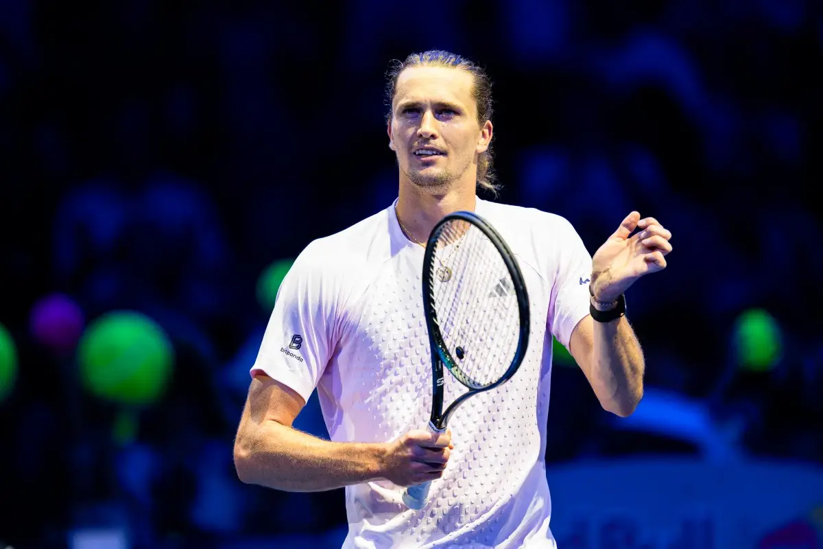 Zverev avança em Viena e fica a uma vitória do número 1 do mundo