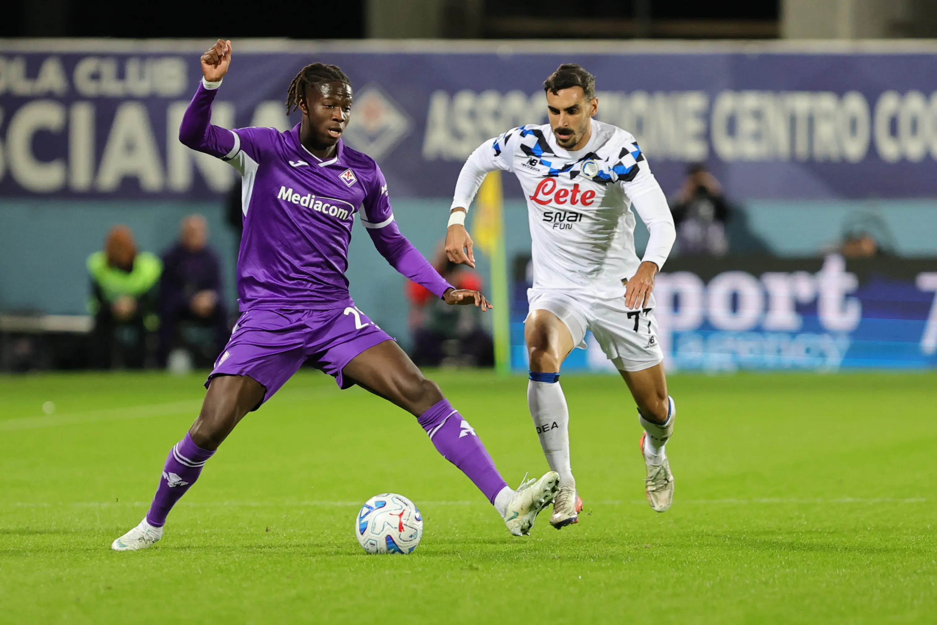 Fiorentina e Atalanta empatam em jogo movimentado do Italiano