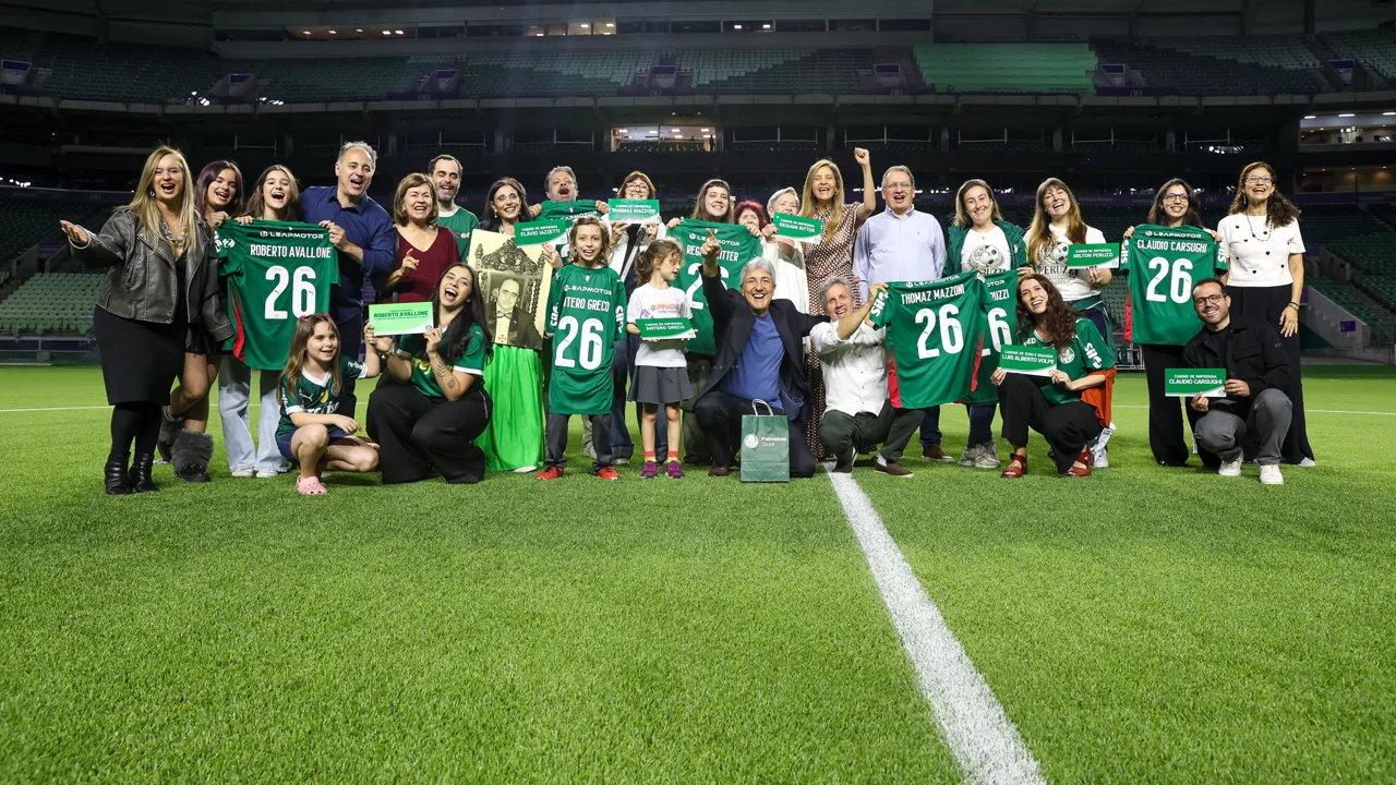 Palmeiras homenageia Avallone e ícones da Gazeta Esportiva no Nubank Parque