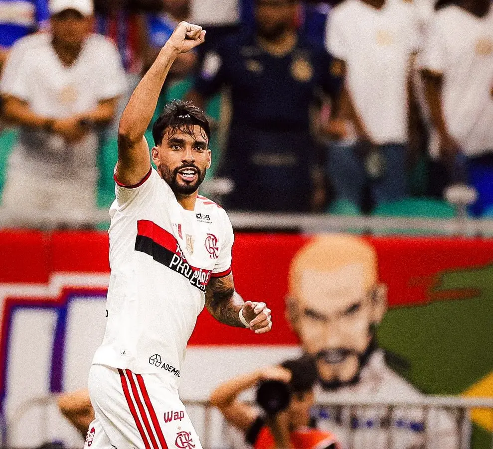 Paquetá valoriza retomada da ponta e cita ganho de confiança para Libertadores: “Buscar mais uma final”
