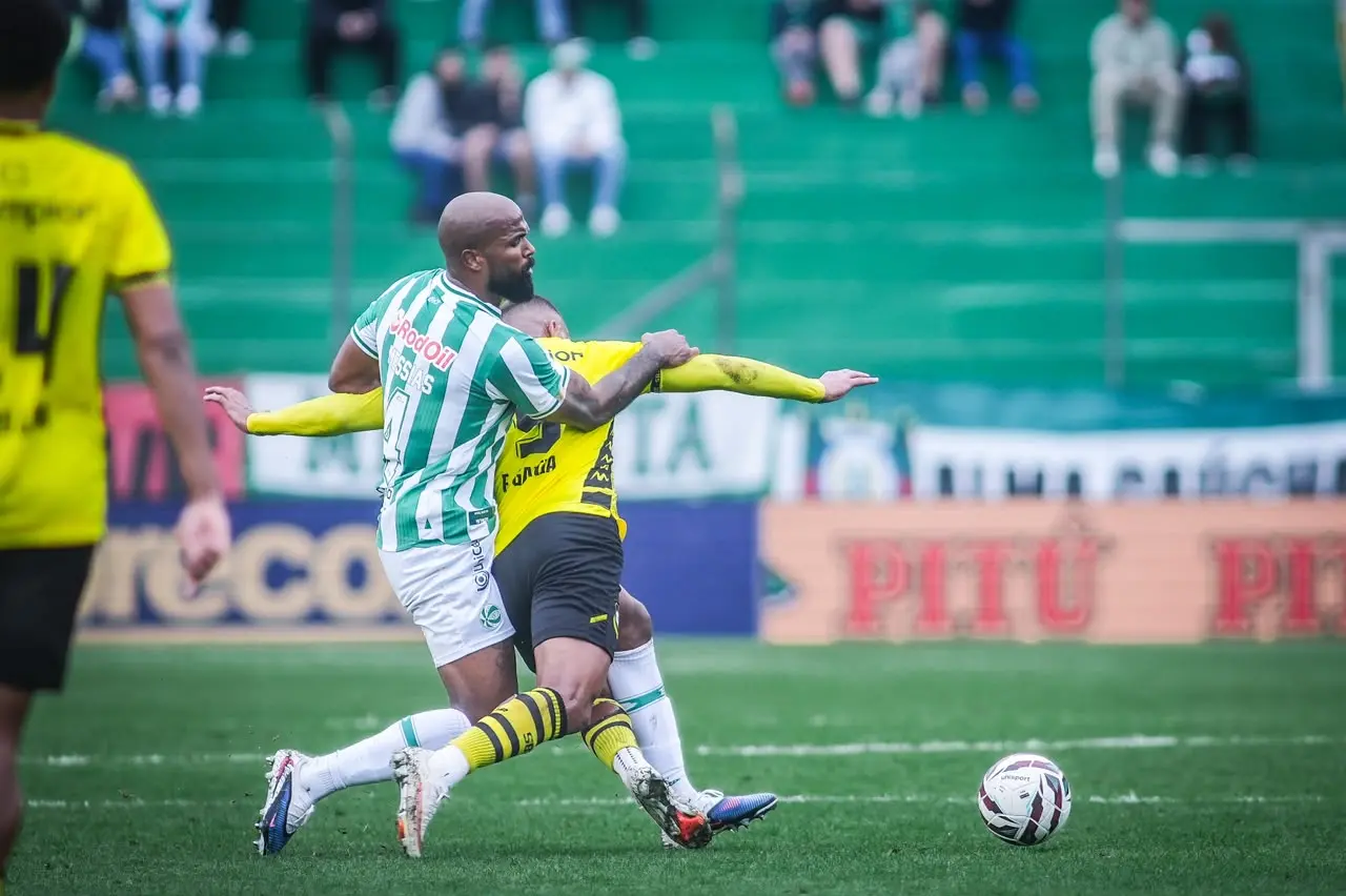 Juventude cede empate ao São Bernardo e perde liderança da Série B