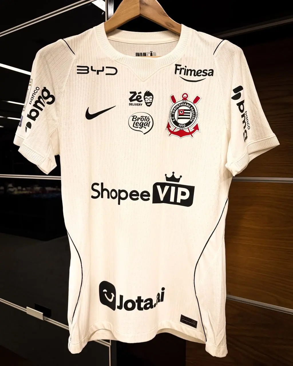 Com várias mudanças, Corinthians está escalado para enfrentar o Vitória; veja times