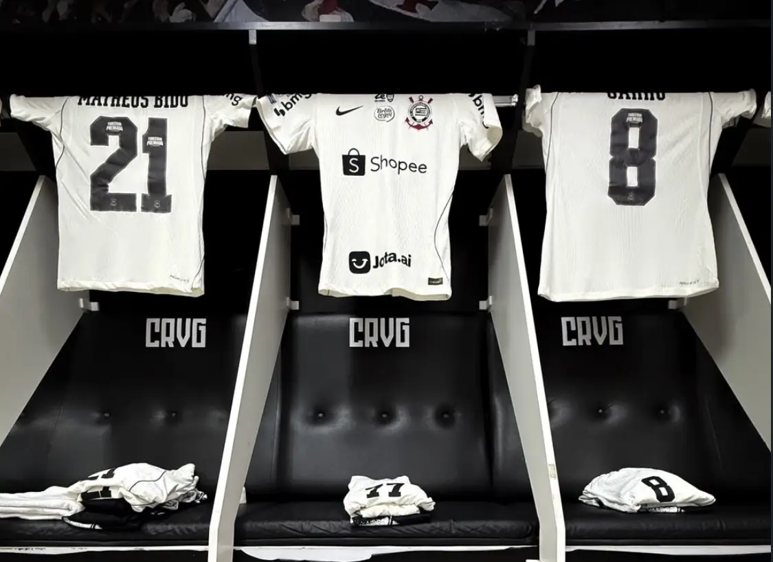 Seedorf escala Corinthians com Bidu improvisado e mais duas mudanças contra o Vasco