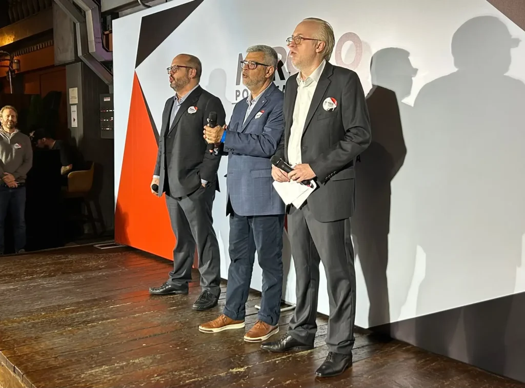 Da esquerda para a direita: Fábio Mariz (candidato ao Conselho Deliberativo), Eduardo Alfano (candidato à vice-presidência) e Marcelo Portugal Gouvêa (candidato à presidência do São Paulo).