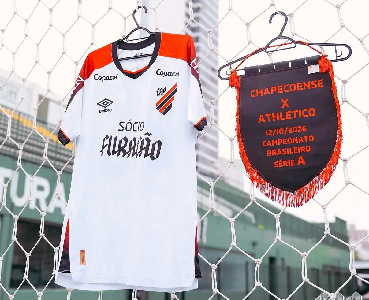 Chapecoense x Athletico-PR: siga o tempo real do jogo pelo Brasileirão