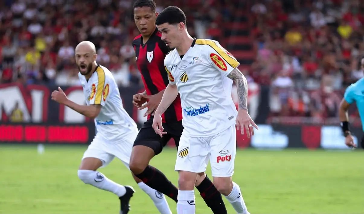 Novorizontino vence o Atlético-GO e assume a liderança da Série B