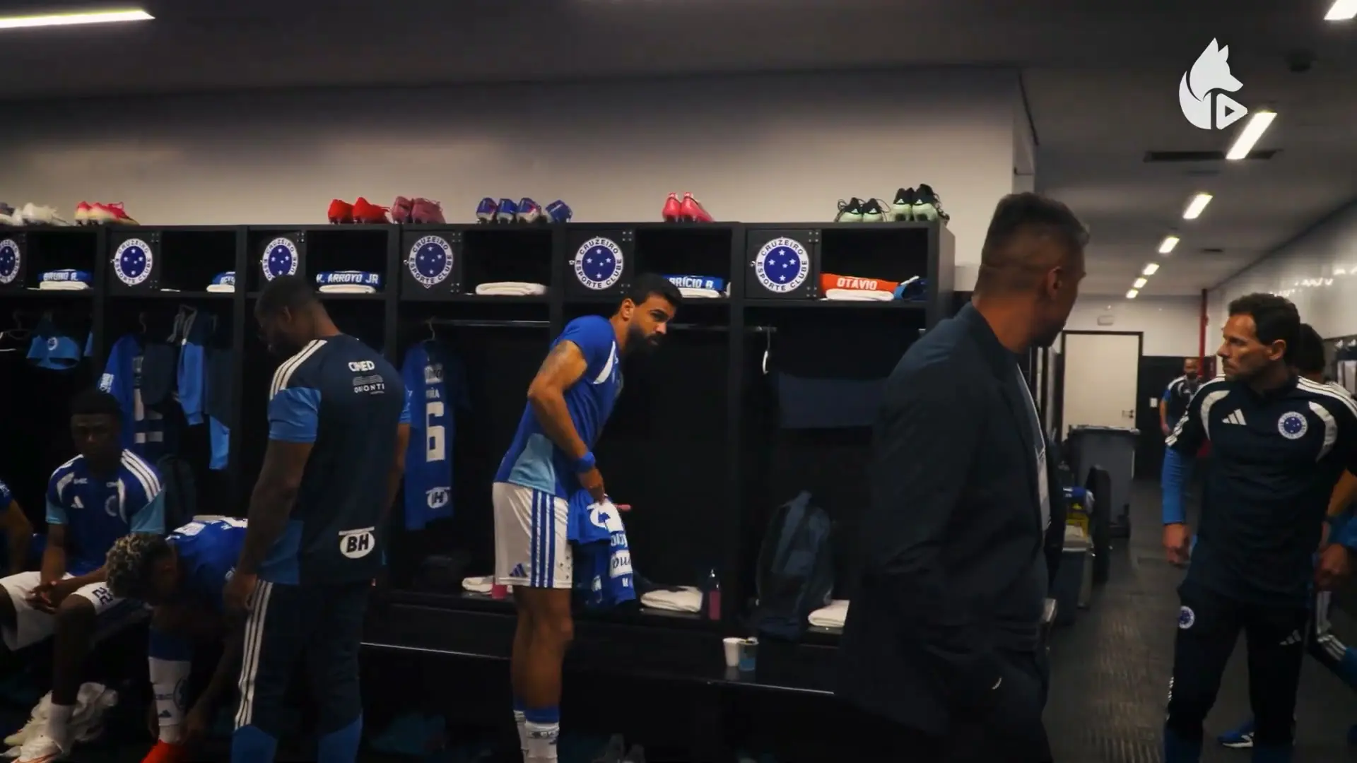 Bastidores da vitória do Cruzeiro sobre o Atlético-MG na Arena MRV
