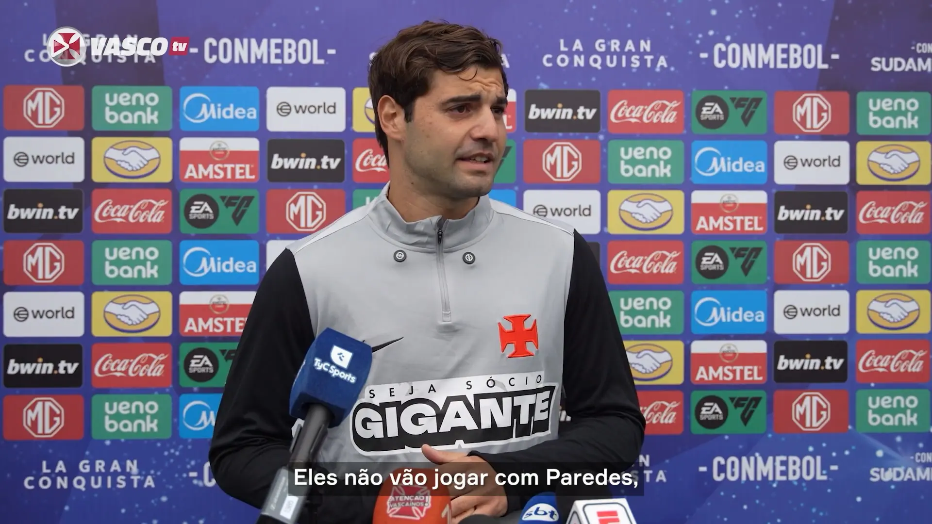 Sosa destaca ausência de Paredes e vê oportunidade para o Vasco contra o Boca Juniors
