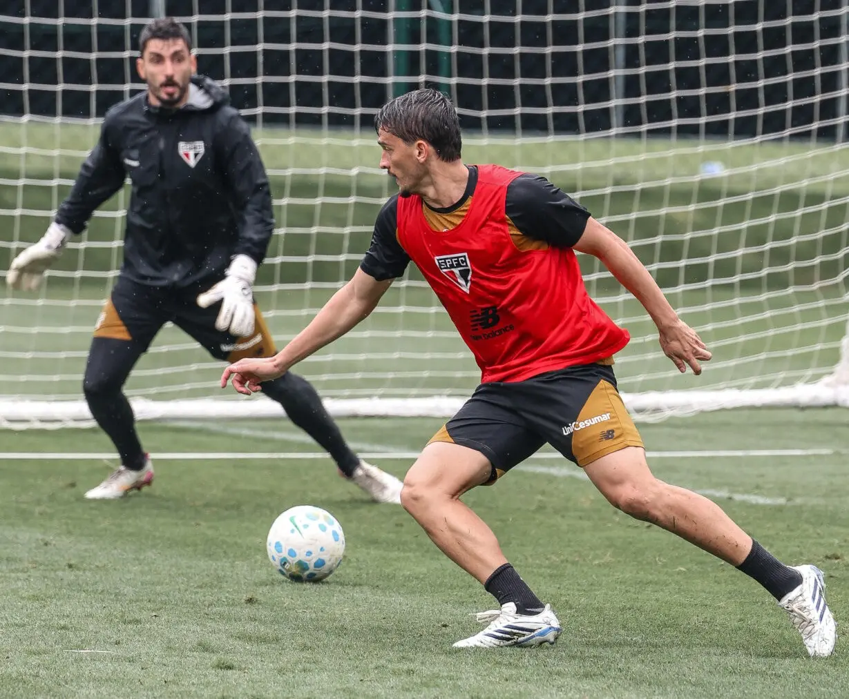 Veja fotos do último treino do São Paulo antes de enfrentar o Santos