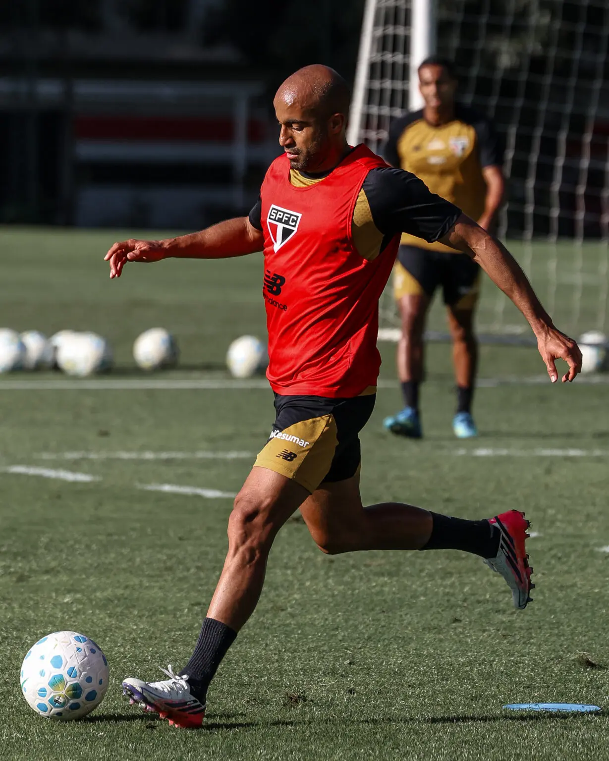 Veja fotos do último treino do São Paulo para o jogo contra o Vasco