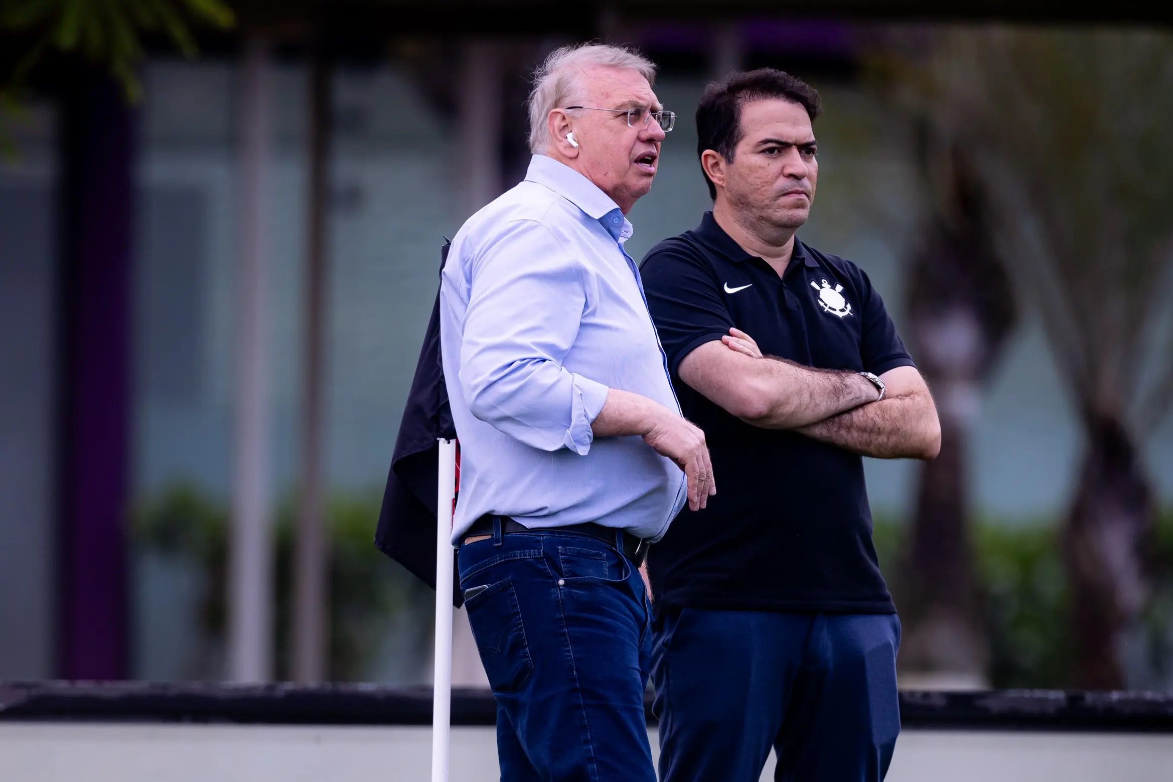 Pressão da torcida, elenco e Seedorf: bastidores da demissão de Paz do Corinthians