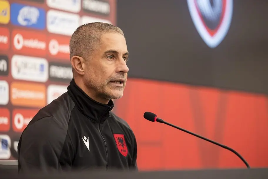 Com demissão de Diniz no Corinthians, veja técnicos livres no mercado