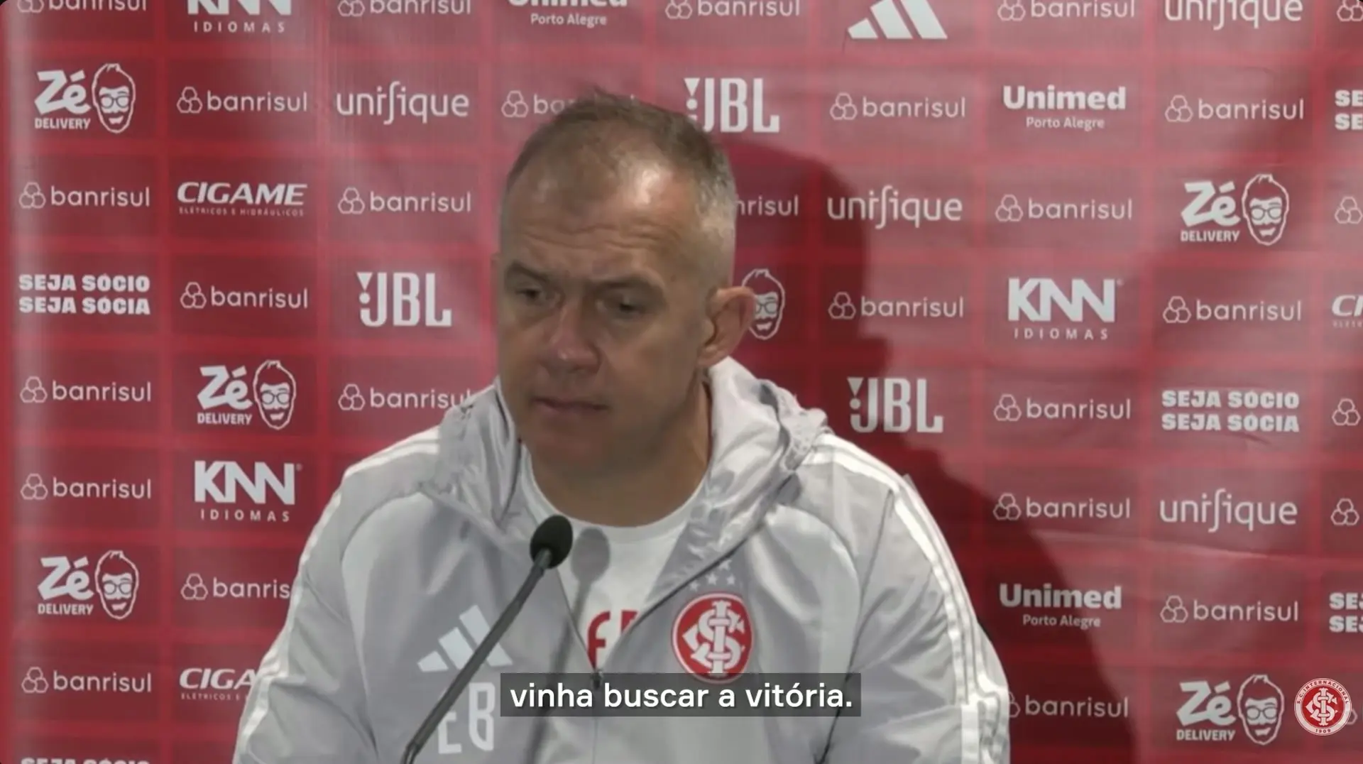 Eduardo Baptista valoriza empate no Gre-Nal e destaca postura do Inter: “Sensação de dever cumprido”