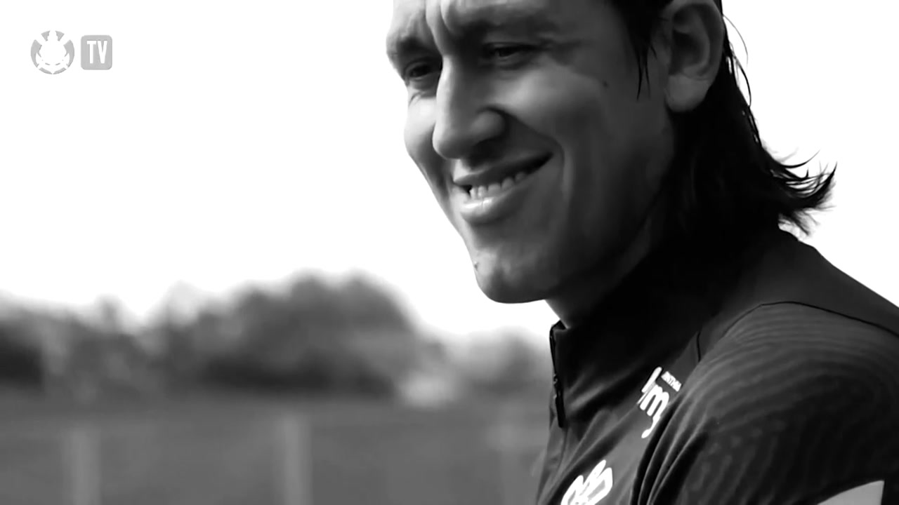 Homenagem do Corinthians a Cássio: Gratidão ao Gigante do Gol.