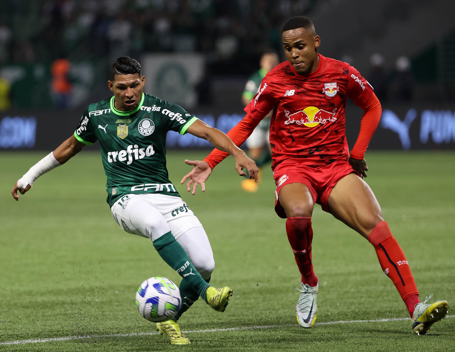 Palmeiras mantém supremacia contra Red Bull Bragantino no século XXI.