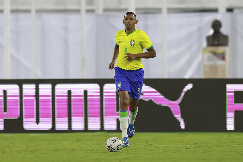 Zagueiro do Palmeiras é desconvocado da Seleção Brasileira Pré-Olímpica devido a lesão