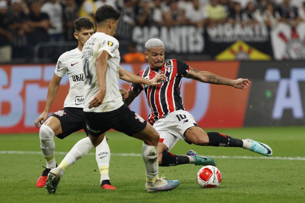 O clássico terá transmissão da TV Globo, na rede aberta, e no Premiere, via Pay-per-view. (Foto: Rodrigo Coca/Corinthians)
