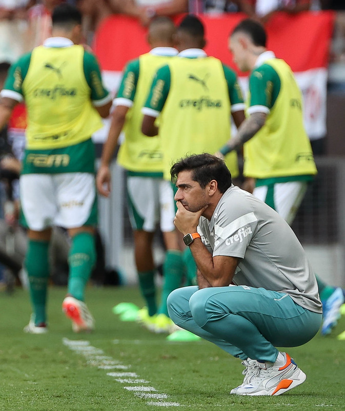 Palmeiras revela possível time titular para duelo decisivo com Ituano.