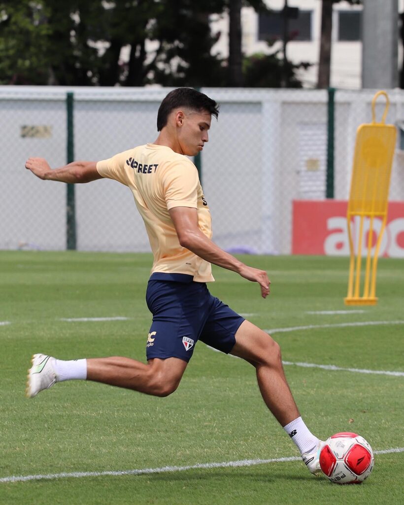 Bobadilla (Foto: Rubens Chiri/São Paulo)