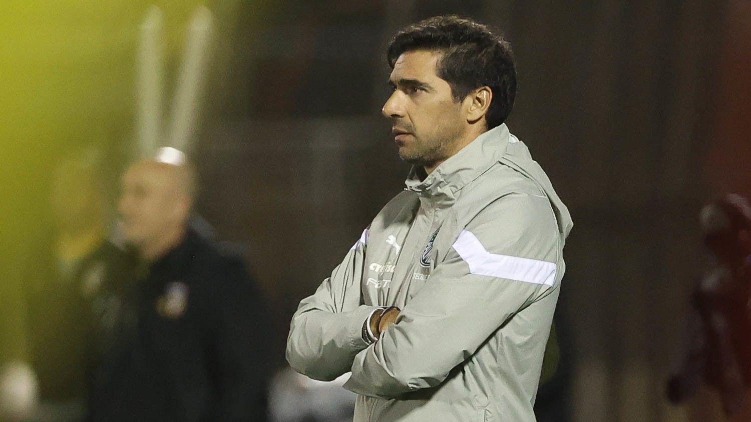 Ex-presidente critica postura de Abel Ferreira e sugere saída do Palmeiras