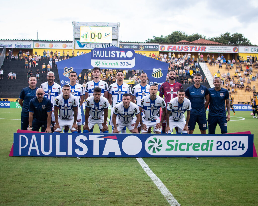 Um provável Água Santa tem: Ygor Vinhas; Alex Silva, Joilson, Andrés Robles e Artur; Cristiano, Igor e Luan Dias; Bruno Xavier, Neilton e Todinho.