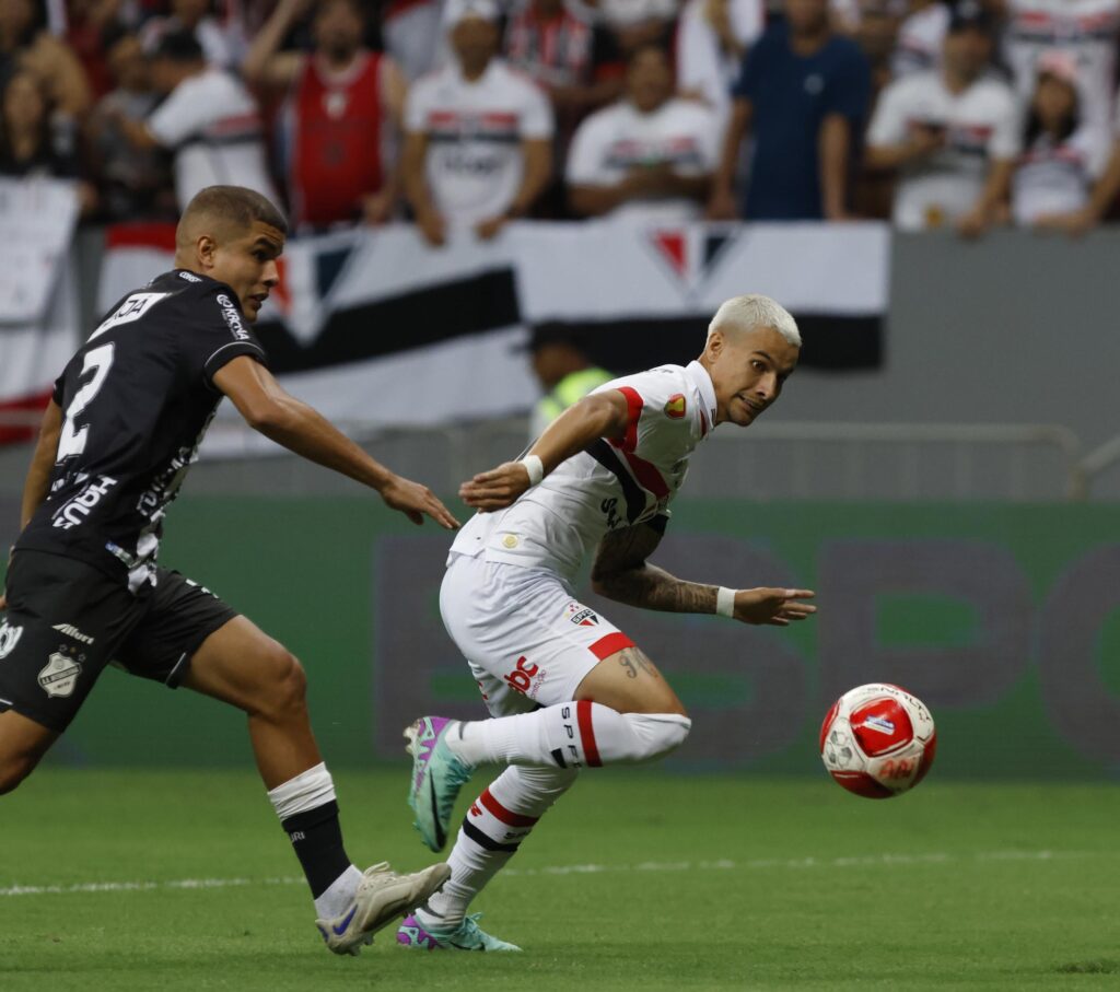 Ferreirinha: criticado neste início de trajetória no São Paulo, o atacante teve lampejos de sua melhor versão, marcou um bonito gol e, mais confiante, se destacou no segundo tempo, levando a melhor na maioria dos duelos individuais com os zagueiros da Inter de Limeira.