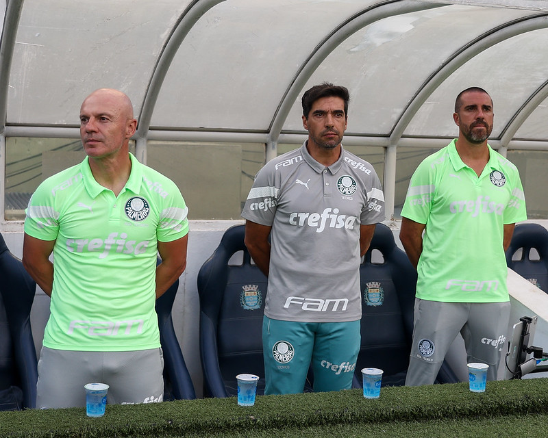 Palmeiras inicia preparação para duelo contra a Ponte Preta pelas quartas do Paulistão.