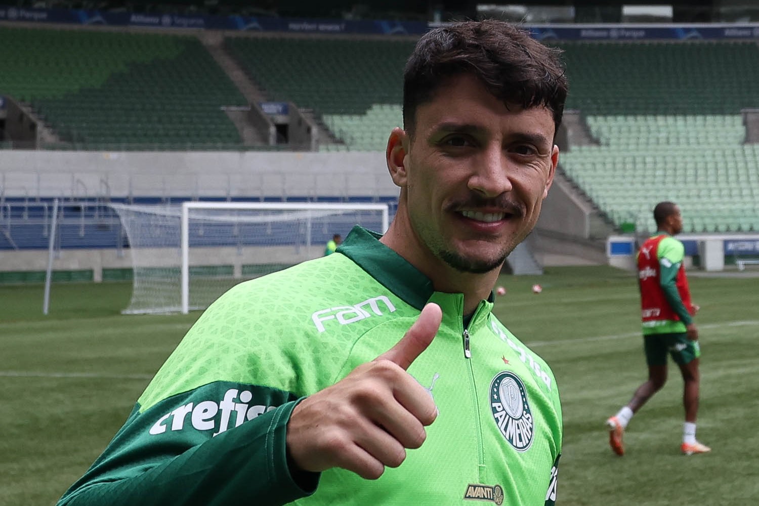 Piquerez mira feito histórico em semi pelo Palmeiras e celebra retorno ao Allianz: "Dá mais força"