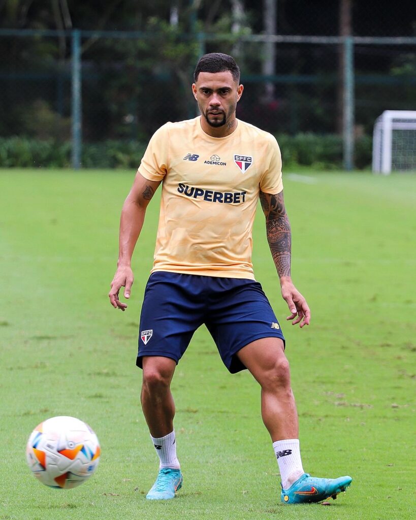 (Foto: Reprodução/São Paulo) 