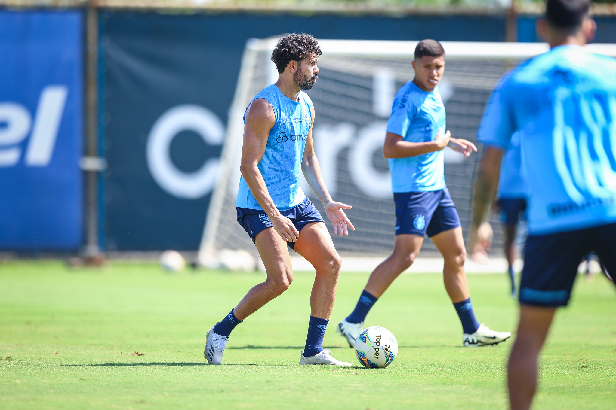 Último treino do Grêmio antes da decisão contra o Juventude: fotos do momento.
