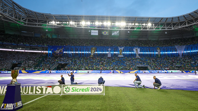 Abel agradece Palmeiras e torcida pelo apoio após tri no Paulista.