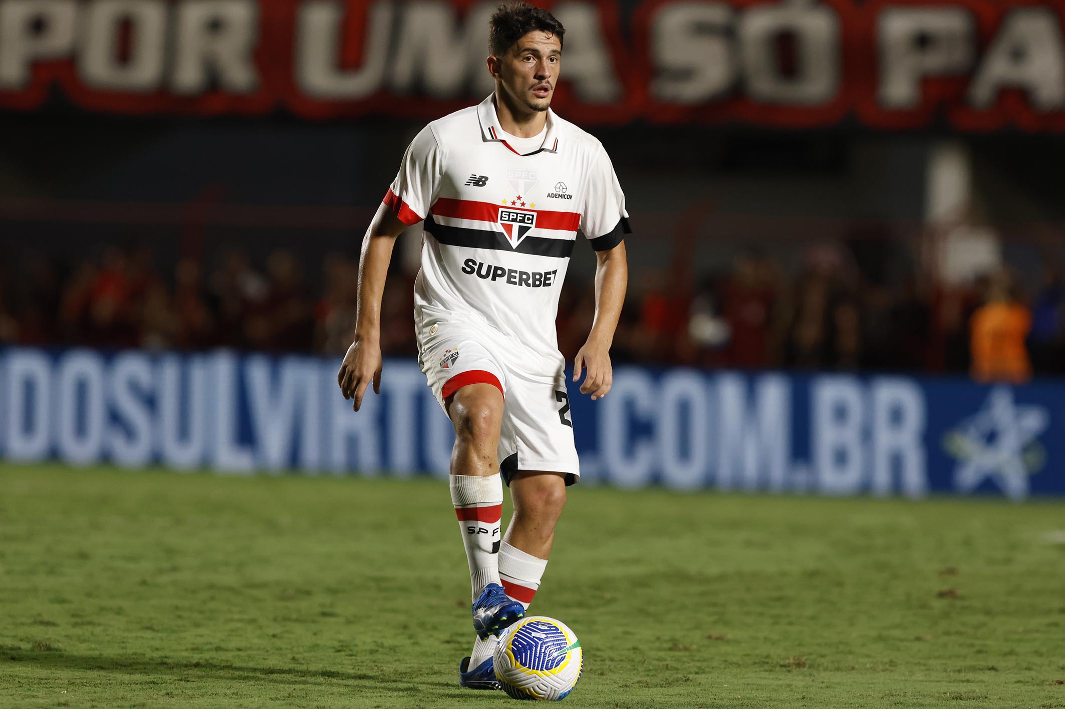 São Paulo perde Osorio e Pablo Maia por suspensão para jogo contra o Inter