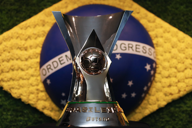 O São Paulo é o 16° colocado, com três pontos. O Tricolor tem duas derrotas e uma vitória no torneio. Do outro lado o palmeiras ocupa o 14° lugar, com quatro pontos, e tem uma vitória, uma derrota e um empate