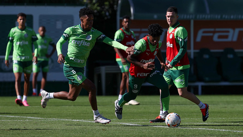 Palmeiras encerra preparação para despedida de Endrick; confira escalação provável.