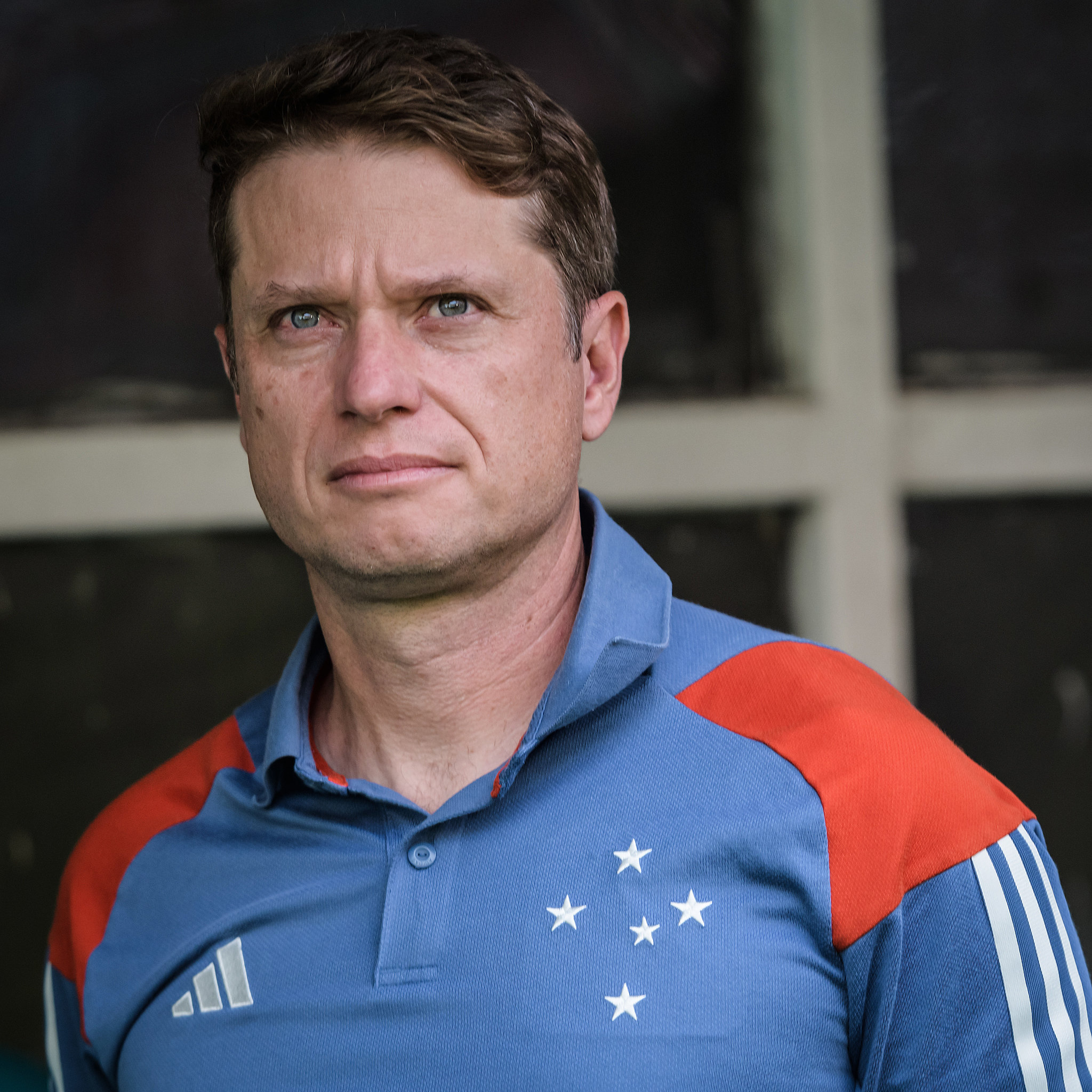 Análise de derrota do Cruzeiro e expulsão de Marlon por excesso de vontade