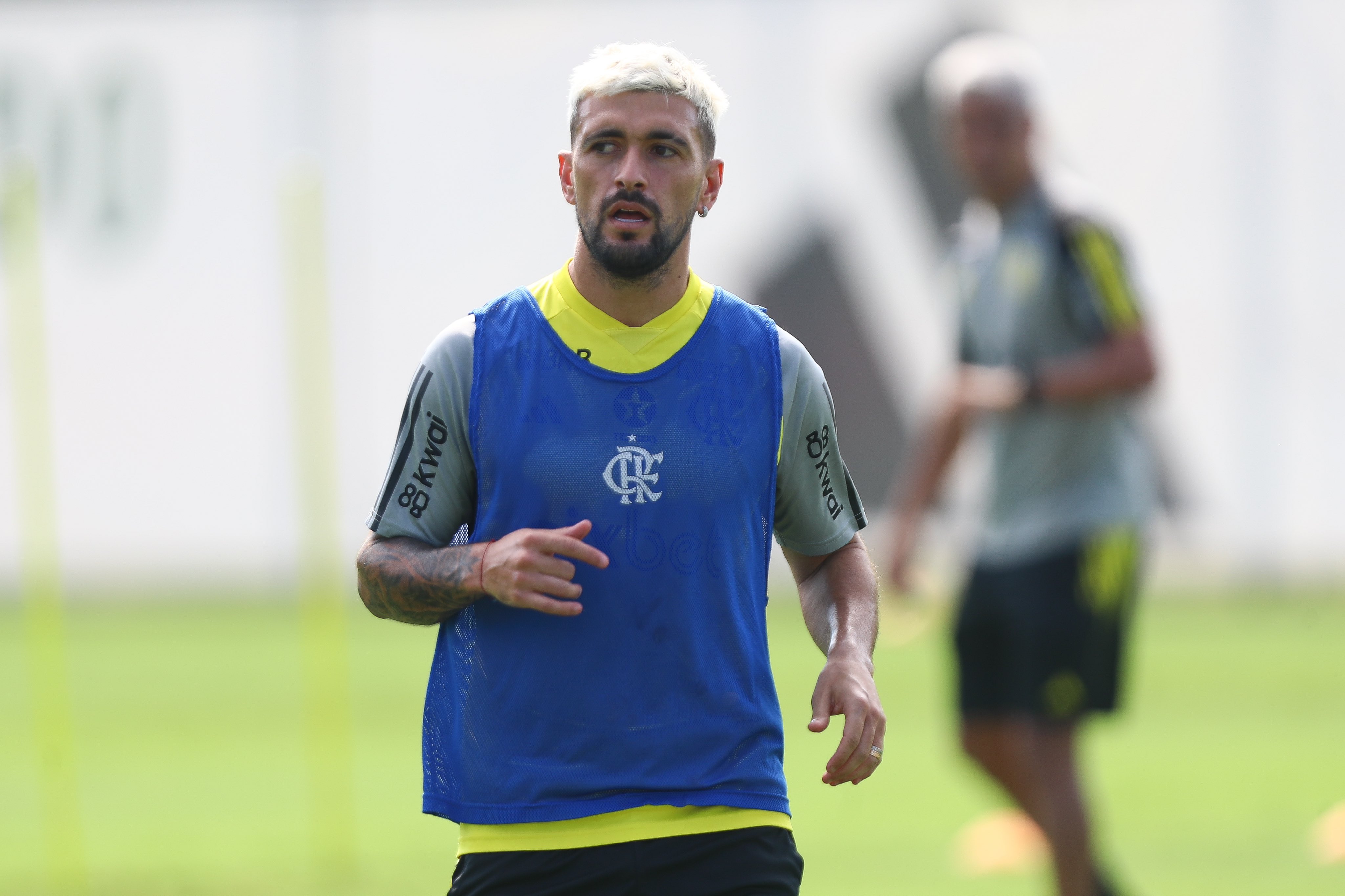 Flamengo realiza treino tático visando jogo contra o Amazonas no final semana