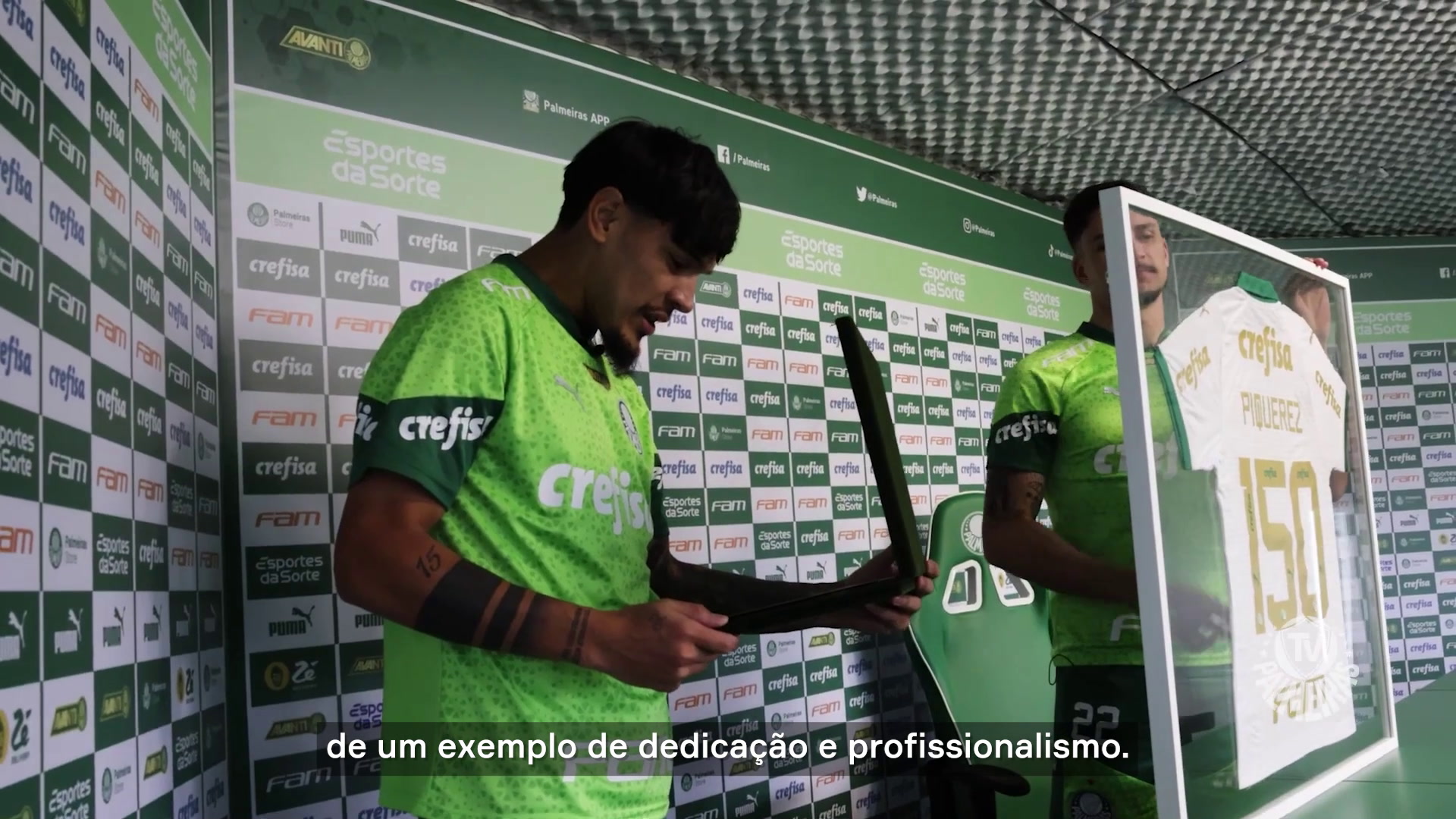 Piquerez é homenageado por 150 jogos no Palmeiras